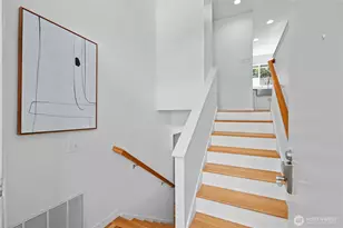 3411 77th Pl SE, Mercer Island, WA 98040 - Photo 3