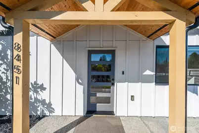 8451 18th Avenue SW, Seattle, WA 98106 - Photo 3
