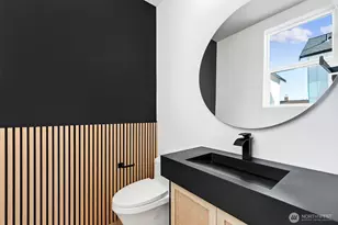 8451 18th Ave SW, Seattle, WA 98106 - Photo 25