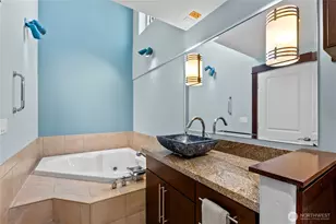 10258 NE Lafayette Ave, Bainbridge Island, WA 98110 - Photo 25