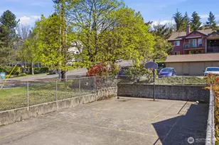 13209 Newcastle Way, Newcastle, WA 98059 - Photo 25