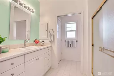 22510 SE 45th Street #2645, Issaquah, WA 98029 - Photo 19
