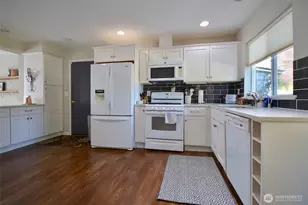 1718 Redwood Pl SE, Olympia, WA 98501 - Photo 11