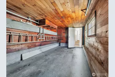 4331 NE 57th Street, Seattle, WA 98105 - Photo 31