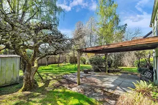 4331 NE 57th St, Seattle, WA 98105 - Photo 29