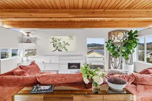 19523 SE 51st St, Issaquah, WA 98027 - Photo 5