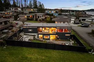 19523 SE 51st St, Issaquah, WA 98027 - Photo 31