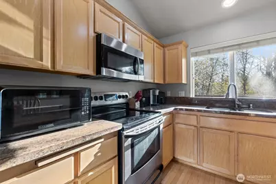 30900 30th Avenue SW, Federal Way, WA 98023 - Photo 15