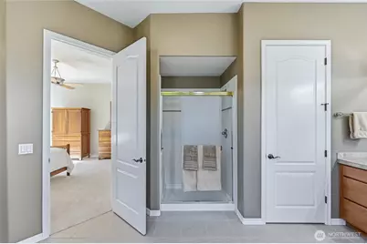 23249 NE 126th Street, Redmond, WA 98053 - Photo 25