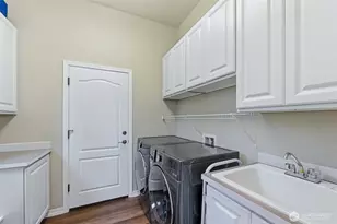 23249 NE 126th St, Redmond, WA 98053 - Photo 31