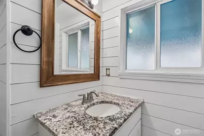 102 S 56th Street, Tacoma, WA 98408 - Photo 17