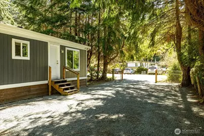 1945 Beachwood Drive, Freeland, WA 98249 - Photo 3