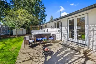 8711 NE 140th St, Kirkland, WA 98034 - Photo 15