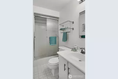 912 3rd Avenue W #501, Seattle, WA 98119 - Photo 15