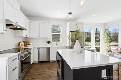 7502 32nd Avenue NE #A, Seattle, WA 98115 - Photo 11