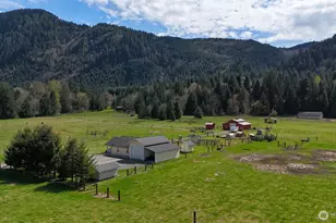 240 Dodge, Morton, WA 98356 - Photo 3