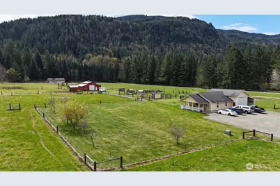 240 Dodge, Morton, WA 98356 - Photo 5