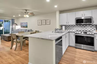 13020 102nd Lane NE #5, Kirkland, WA 98034 - Photo 5