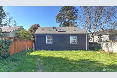8650 10th Avenue SW, Seattle, WA 98106 - Photo 13