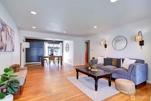 964 G St, Washougal, WA 98671 - Photo 3