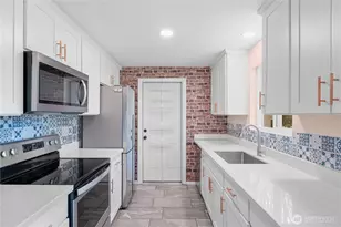 28600 SE 226th St, Maple Valley, WA 98038 - Photo 13