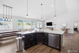 44 Jamey Ln, Malaga, WA 98828 - Photo 11