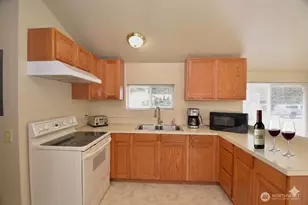 580 Summit Pl, Sedro Woolley, WA 98284 - Photo 9