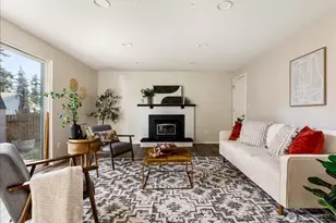 1162 Tulip Ln, Oak Harbor, WA 98277 - Photo 11