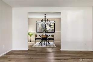 1162 Tulip Ln, Oak Harbor, WA 98277 - Photo 3