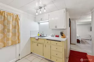 1347 N Pear Street NE, Olympia, WA 98506 - Photo 31