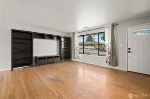 1805 37th St, Anacortes, WA 98221 - Photo 9