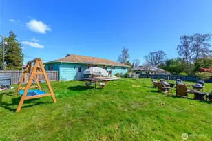 1805 37th St, Anacortes, WA 98221 - Photo 31