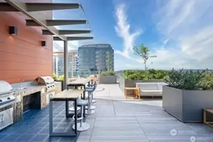 10232 NE 10th St, Bellevue, WA 98004 - Photo 23