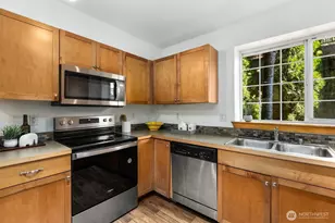 7035 S 133rd St, Seattle, WA 98178 - Photo 11