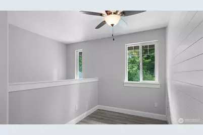 17718 Mulqueen Road SE, Rainier, WA 98576 - Photo 23