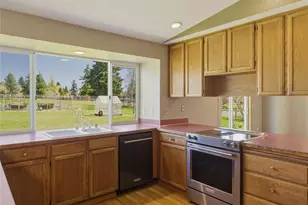 10400 Cristen Ct SW, Olympia, WA 98512 - Photo 11