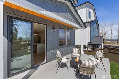 9434 Olson Place SW, Seattle, WA 98106 - Photo 39