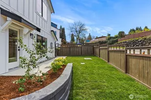 9434 Olson Pl SW, Seattle, WA 98106 - Photo 37