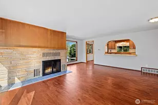 1011 E Smith St, Kent, WA 98030 - Photo 7