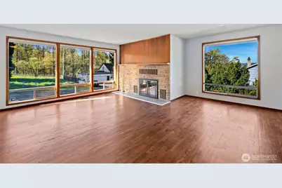 1011 E Smith Street, Kent, WA 98030 - Photo 5