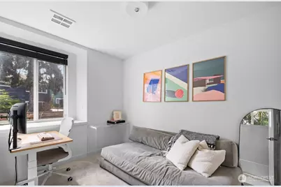 712 W Bertona Street #A, Seattle, WA 98119 - Photo 15