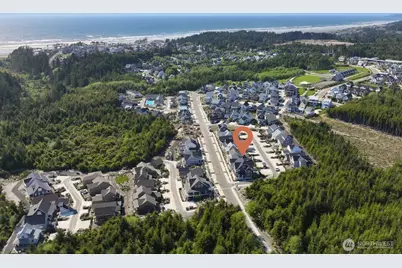 367 Compass Street, Pacific Beach, WA 98571 - Photo 39