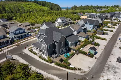 367 Compass Street, Pacific Beach, WA 98571 - Photo 37