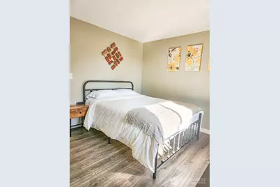 1915 E Spruce Street #B, Seattle, WA 98122 - Photo 17