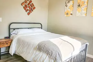 1915 E Spruce St, Seattle, WA 98122 - Photo 17