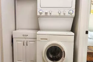 1915 E Spruce St, Seattle, WA 98122 - Photo 15