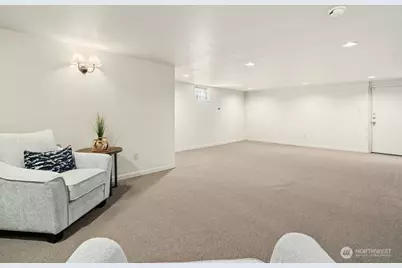 5720 59th Avenue NE, Seattle, WA 98105 - Photo 25