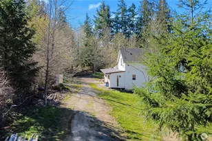 816 299th St E, Roy, WA 98580 - Photo 17