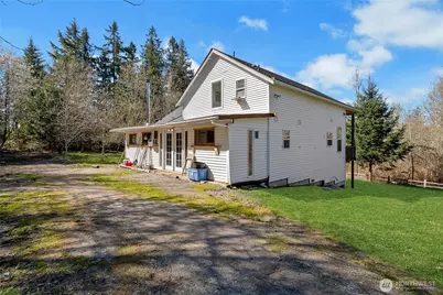 816 299th Street E, Roy, WA 98580 - Photo 1