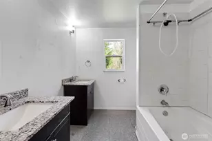816 299th St E, Roy, WA 98580 - Photo 11